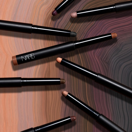 TOTAL SEDUCTION EYESHADOW STICK