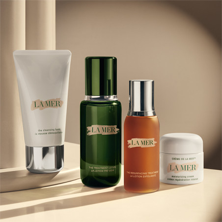 LA MER THE RESURFACING TREAT